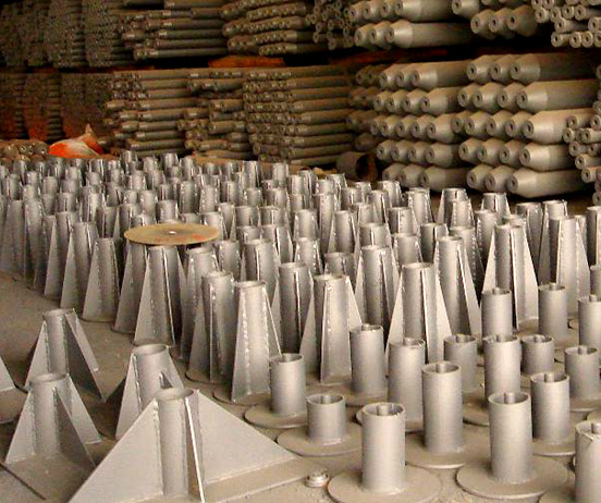 五指山钢网架支托